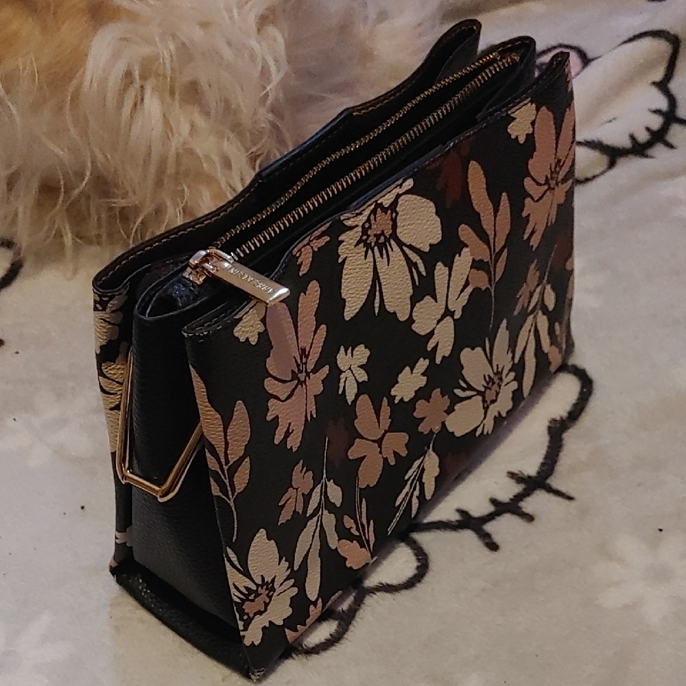 Floral Black and Pink Women's Bag - Picture 6 of 7